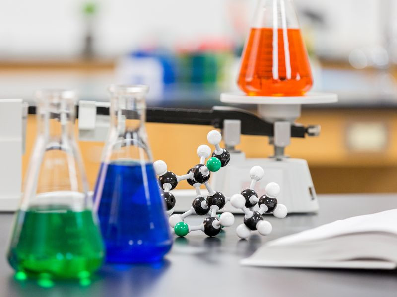 New Trends in Synthetic Food Colours for Manufacturers